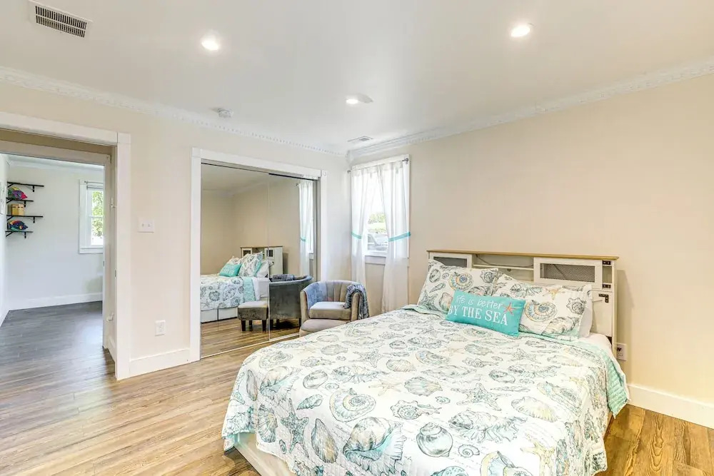 2 Mi to Beach: Bbq-ready Home in North Cape May!