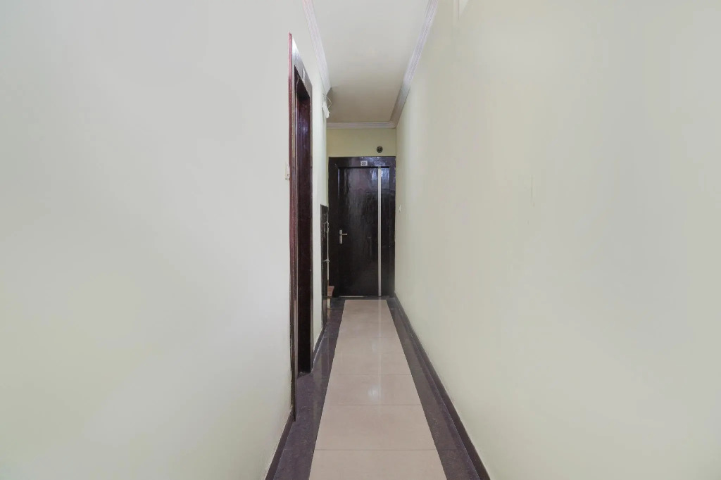 OYO 67184 Hotel Grand Inn