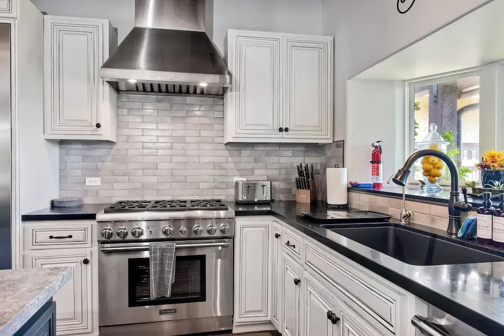 5194 Carlsbad Lower