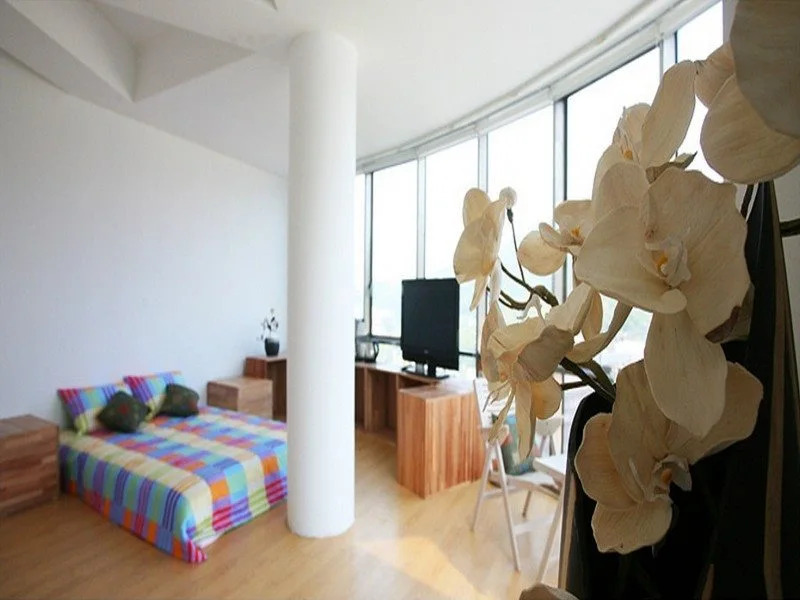 Circle & Arc Guesthouse