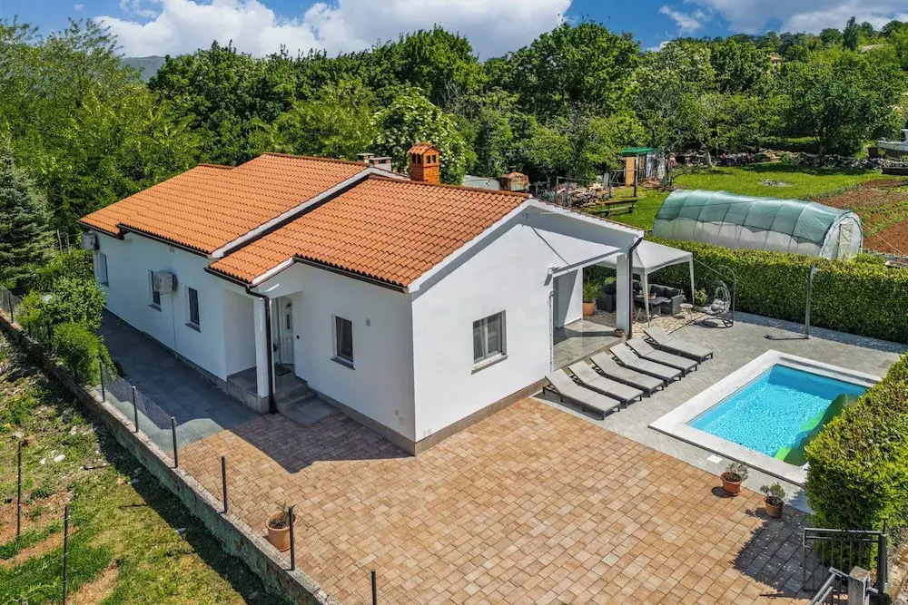 Pool House Kristina
