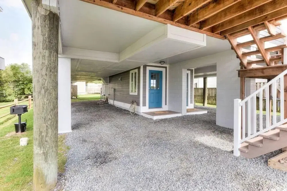 Bayard Avenue 2202a