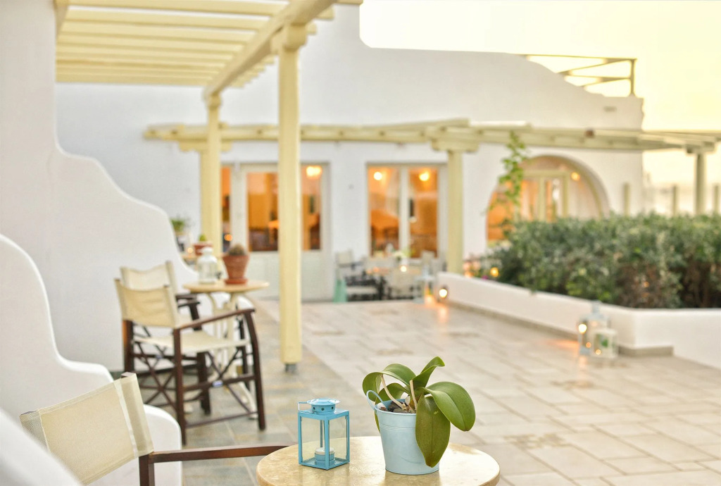 Pelican Town Hotel