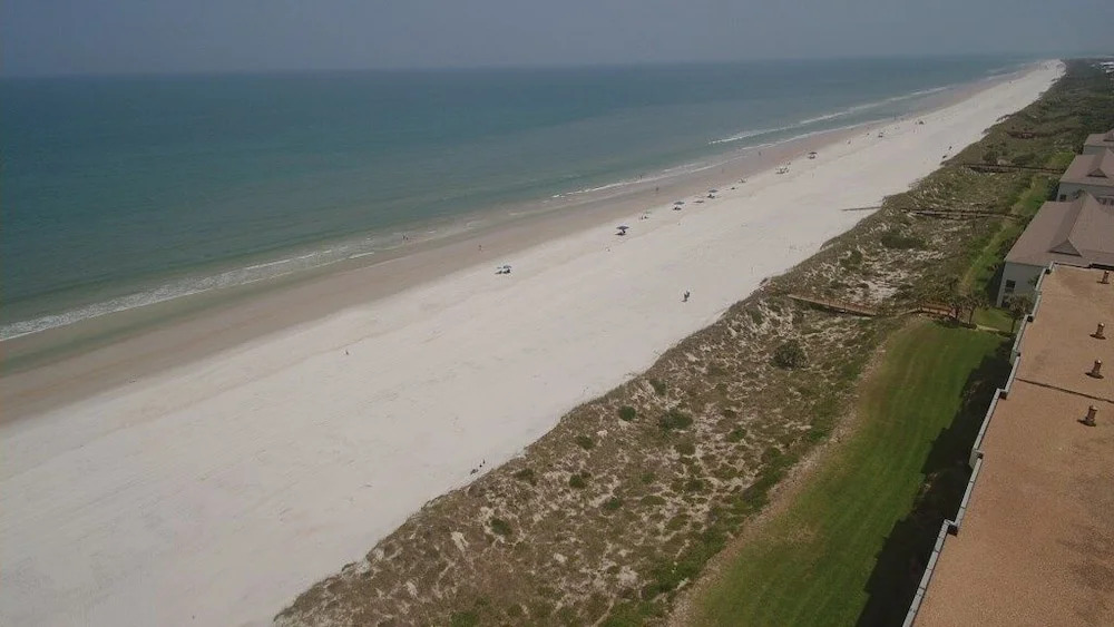 Sand Dollar 101 3 Bedroom Condo by RedAwning