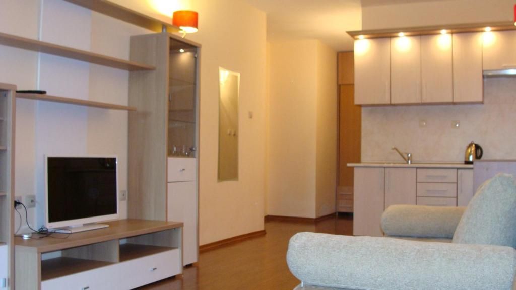 Admiral Apartments