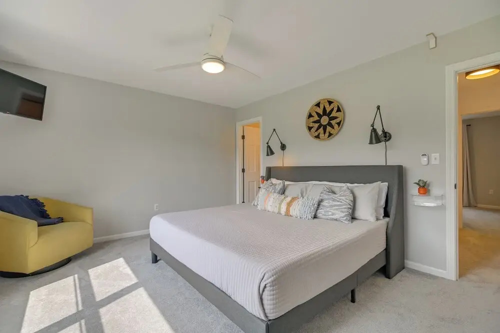 Family-friendly Gem w/ Heated Pool Near Storyland!
