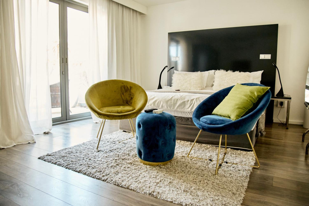 DysArt Boutique Hotel