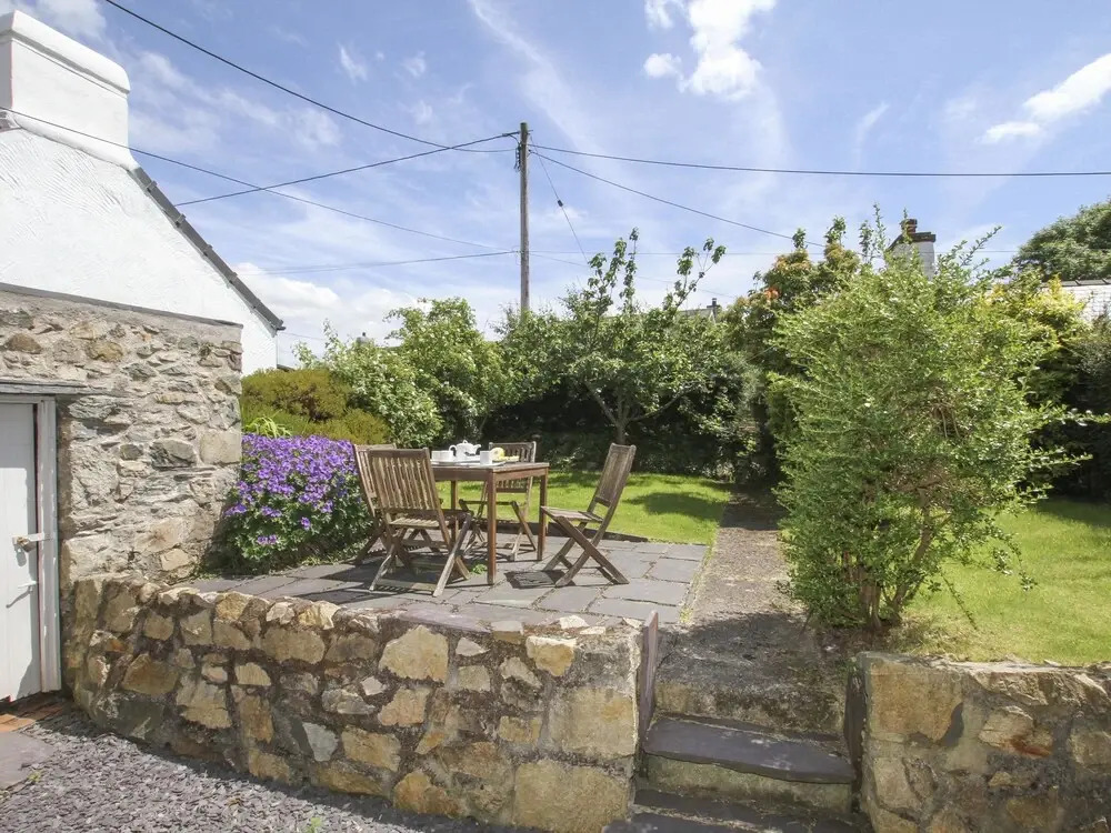 Ty Capel Seion