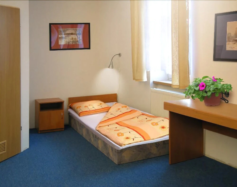 Ami Hotel