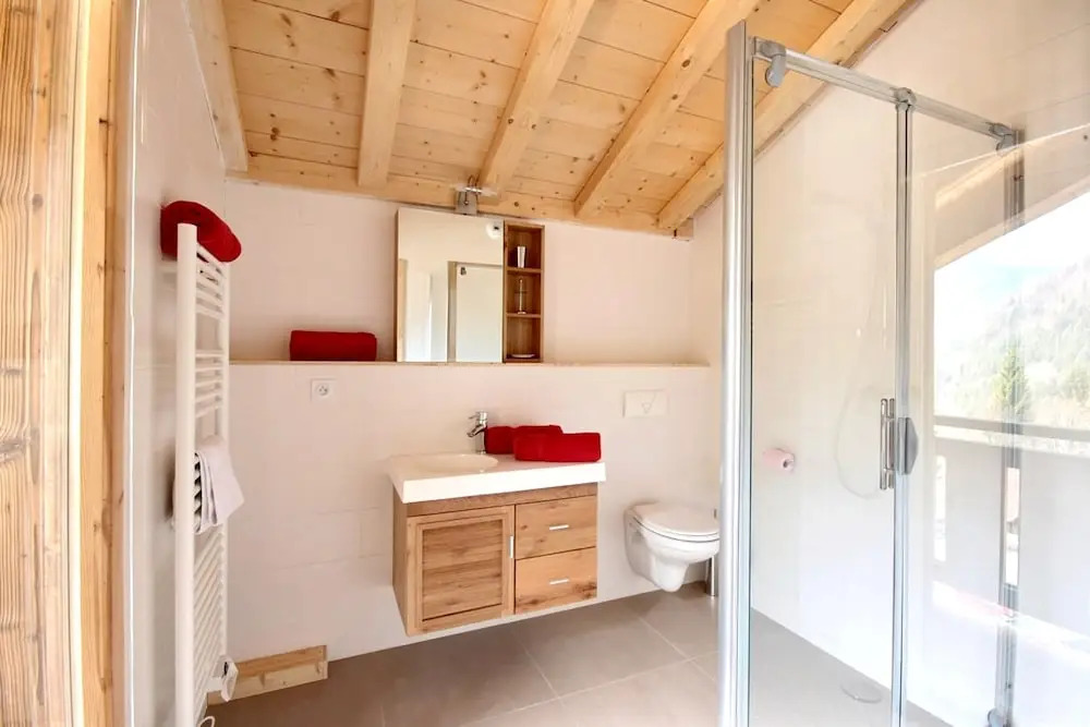 Chalet With 5 Bedrooms in St Jean D'aulps, With Wonderful Mountain Vie