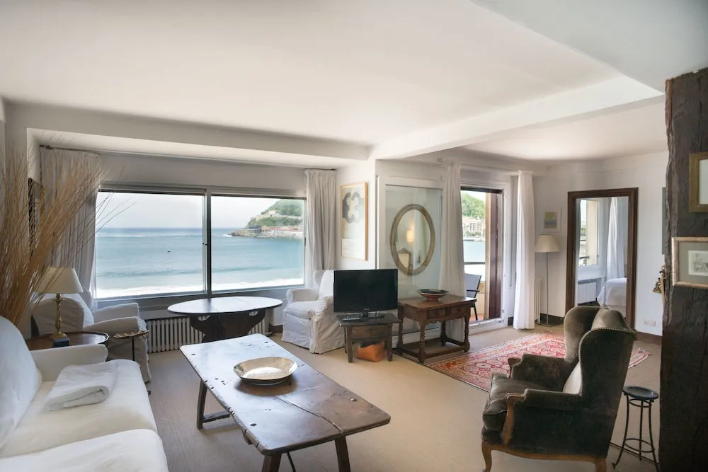 Playa Concha - Iberorent Apartments