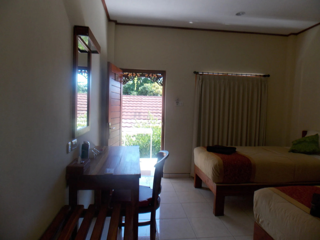 Komodo Lodge