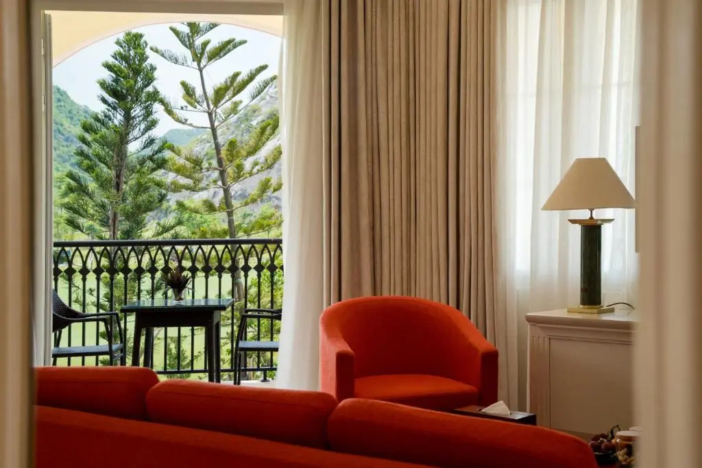 Legend Valley Hotel Ha Nam
