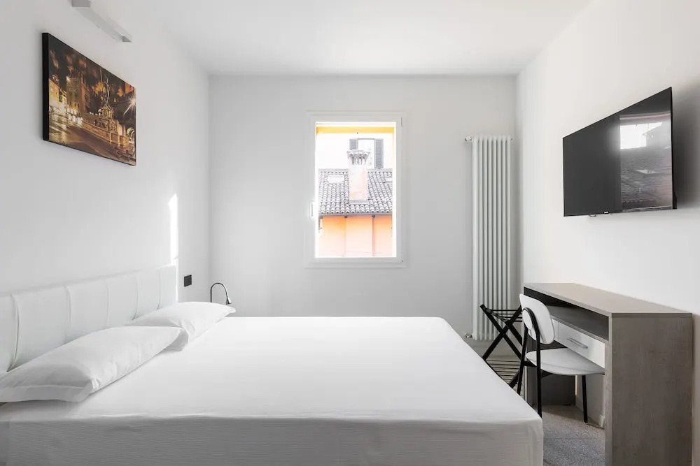Capo di Lucca White Apartments by Wonderful Italy