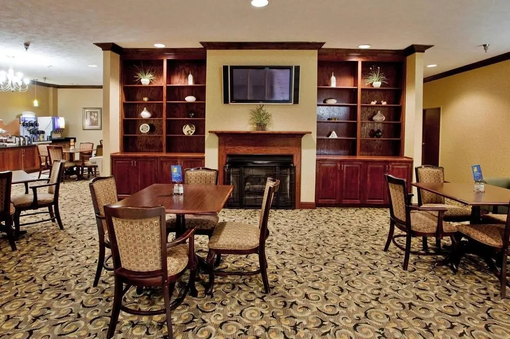 Holiday Inn Express South Boston