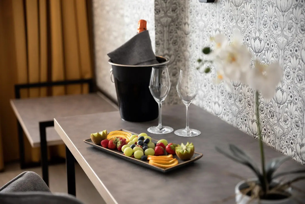 Metropol Hotel