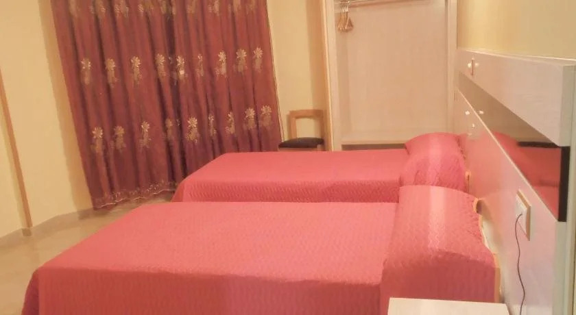 Hostal Fronton