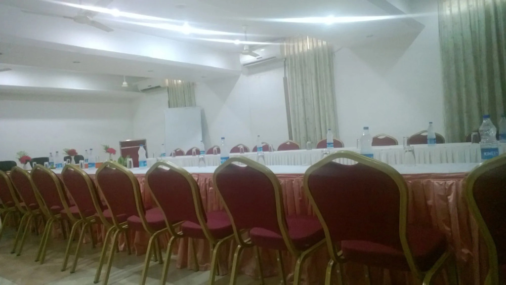 Hotel Naren Palace