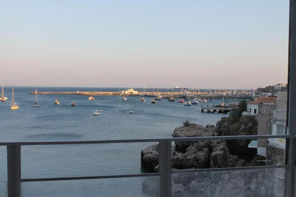 Casa dos Cotas - Amazing Seaside Apartment with Balcony