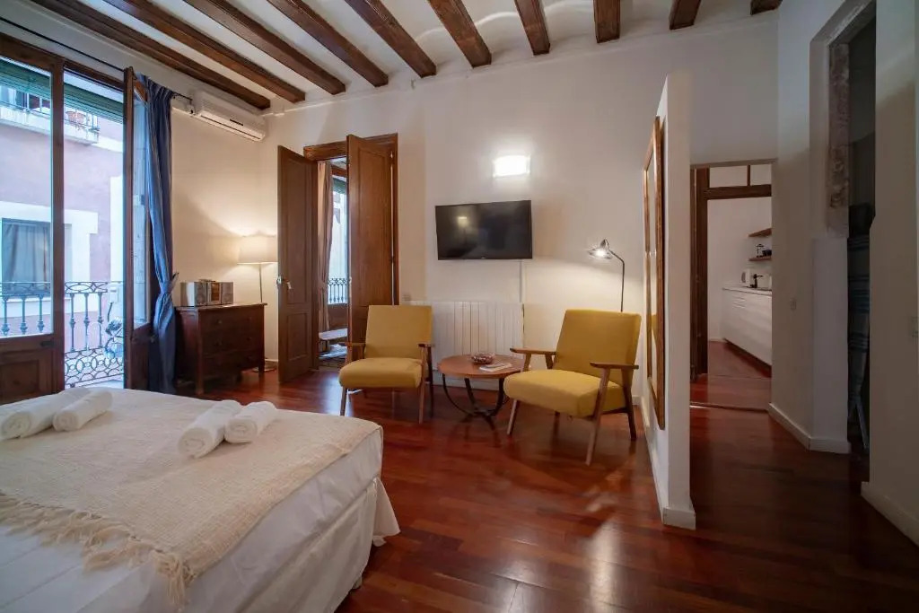 Habitat Apartments Ferran