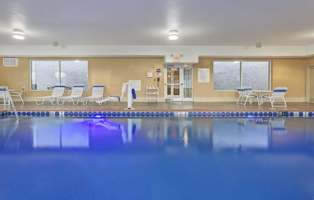 Holiday Inn Express & Suites Somerset Central by IHG