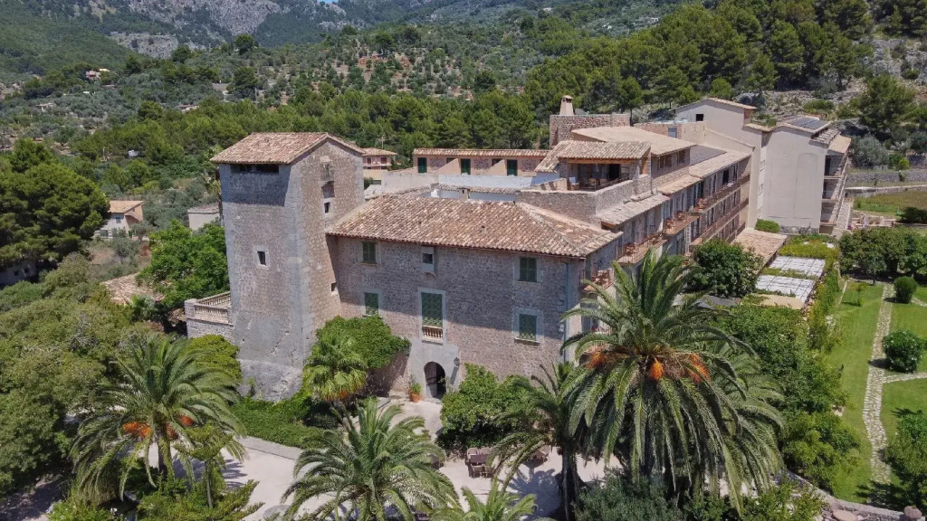Hotel Es Port