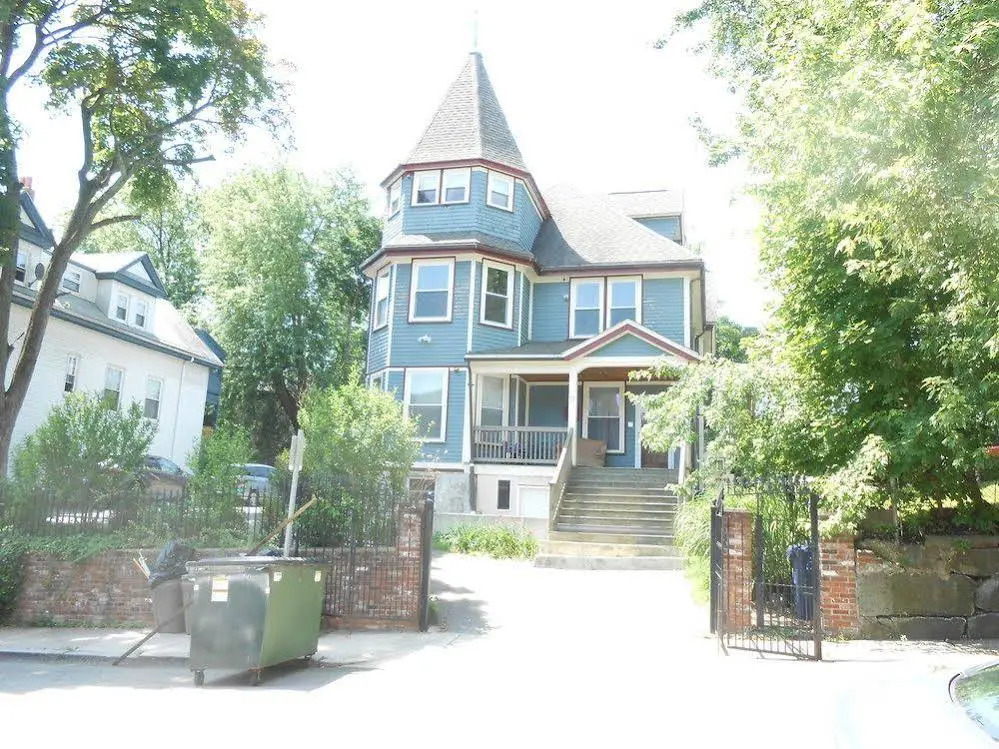 Sunny Hill Garden Suites
