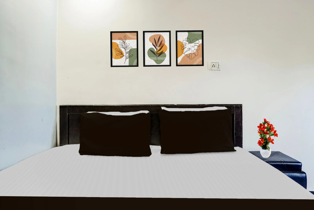 OYO 46319 Hotel Vn Residency