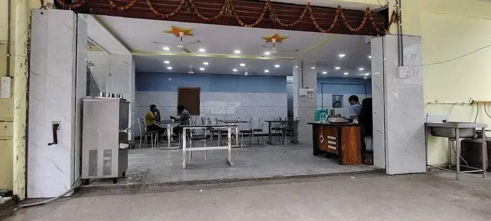 Karthikeya Guest Inn