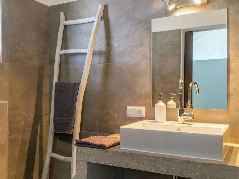 Luxurious Furnished Apartment Within Walking Distance of the Beach Curacao
