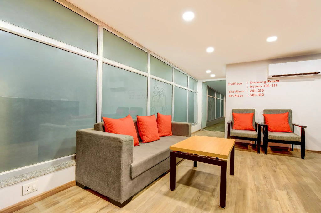 OYO Townhouse 115 Patel Nagar