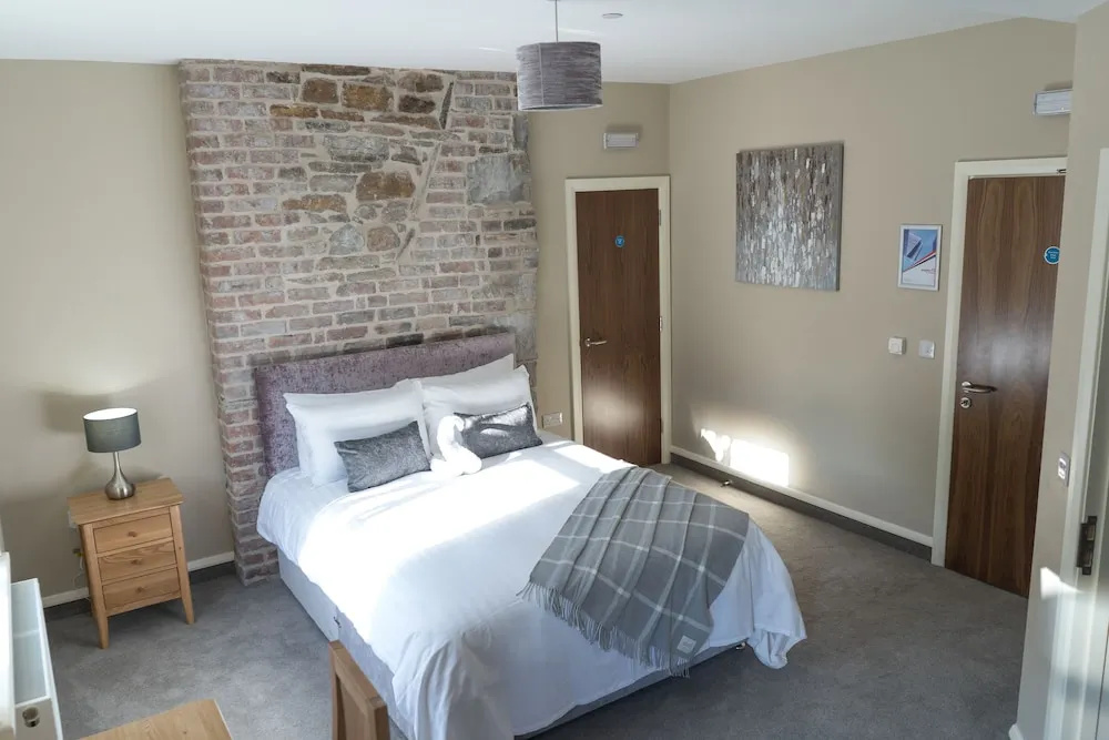 Tredegar Arms Hotel