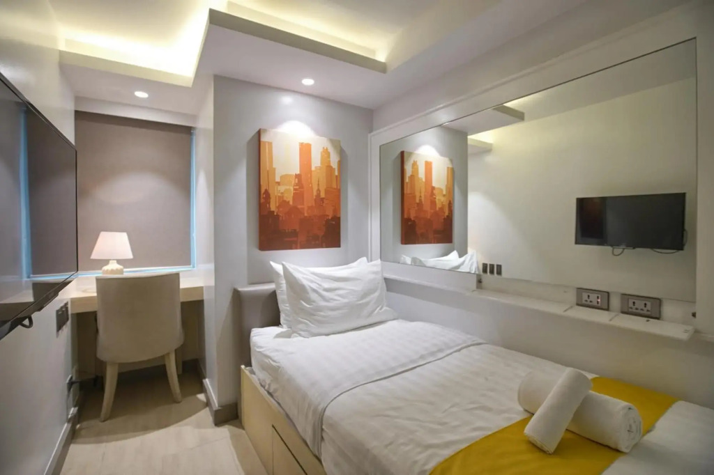 The Mini Suites Eton Tower Makati