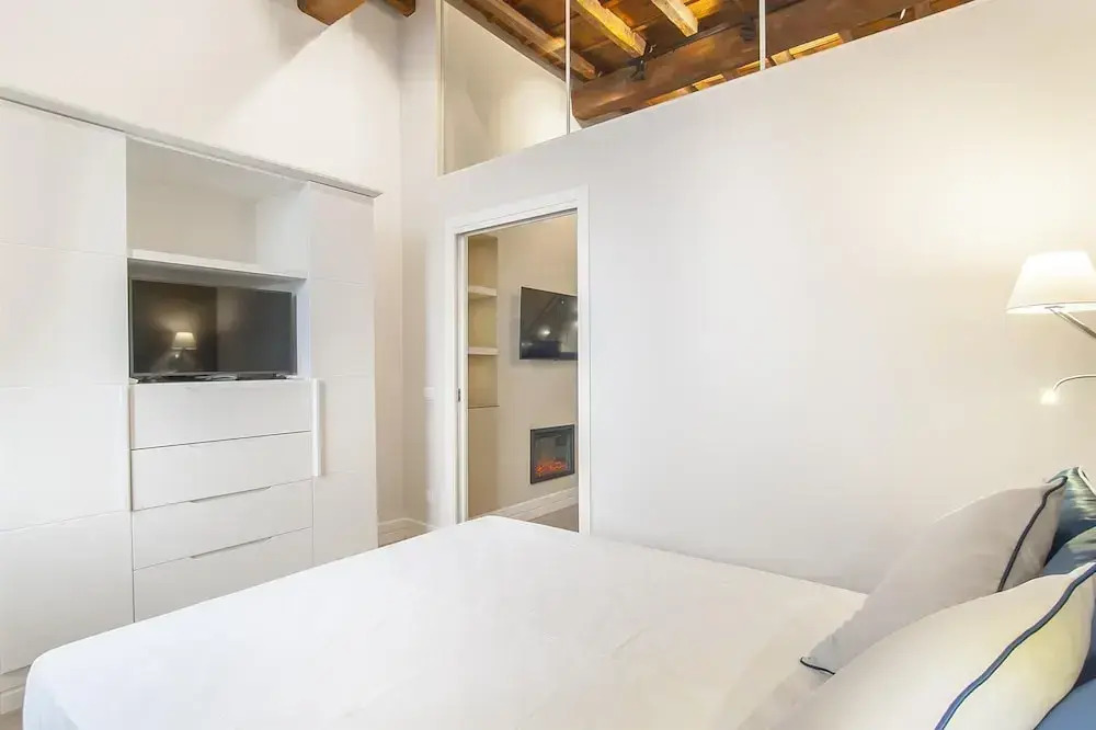 Rental in Rome Ciambella Atmosphere Apartment