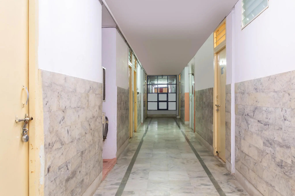 OYO Flagship 28062 Kamla Shree