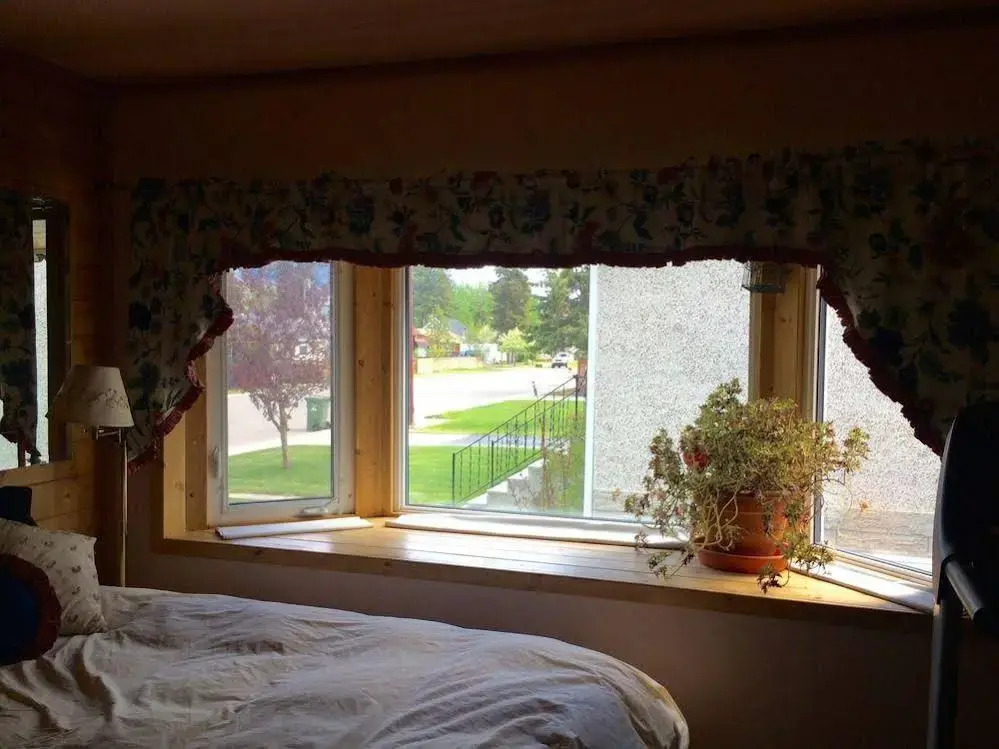 Ravensong Guest House