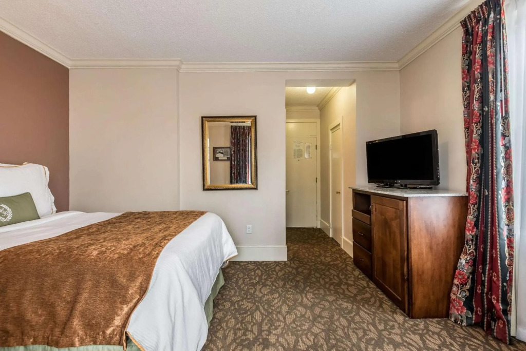 Hotel Bothwell Sedalia Central District, an Ascend Collection Hotel