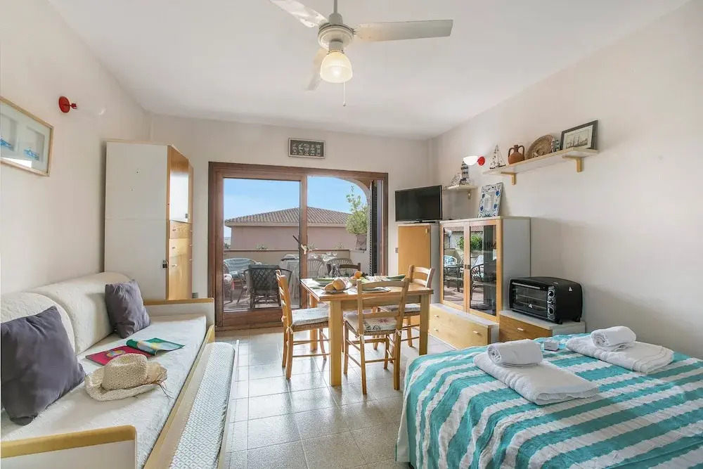 I Fari Apartments 600m From The Beach
