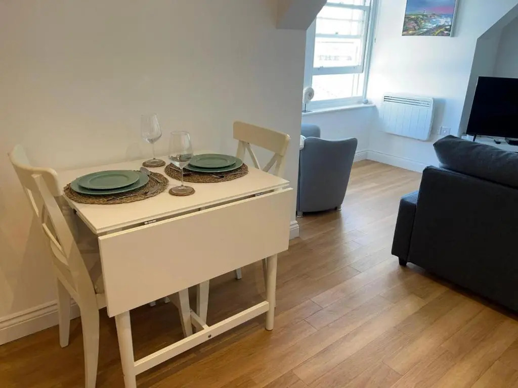 Apartment - Centre of Swanage Stunning Sea Views