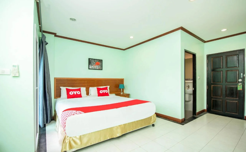 Chusri Hotel