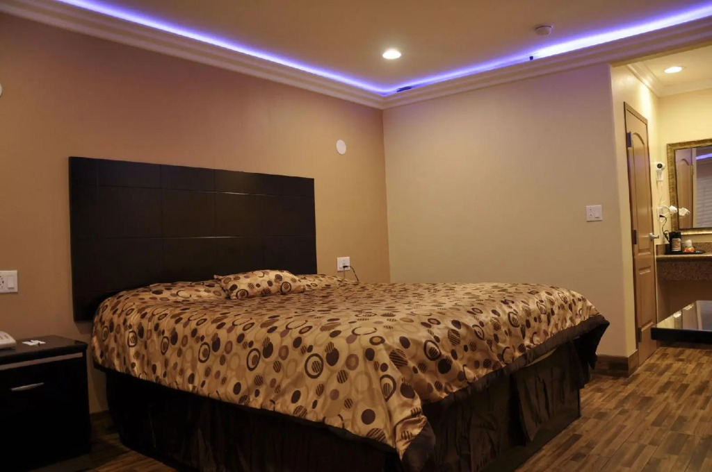Sun Light Motel