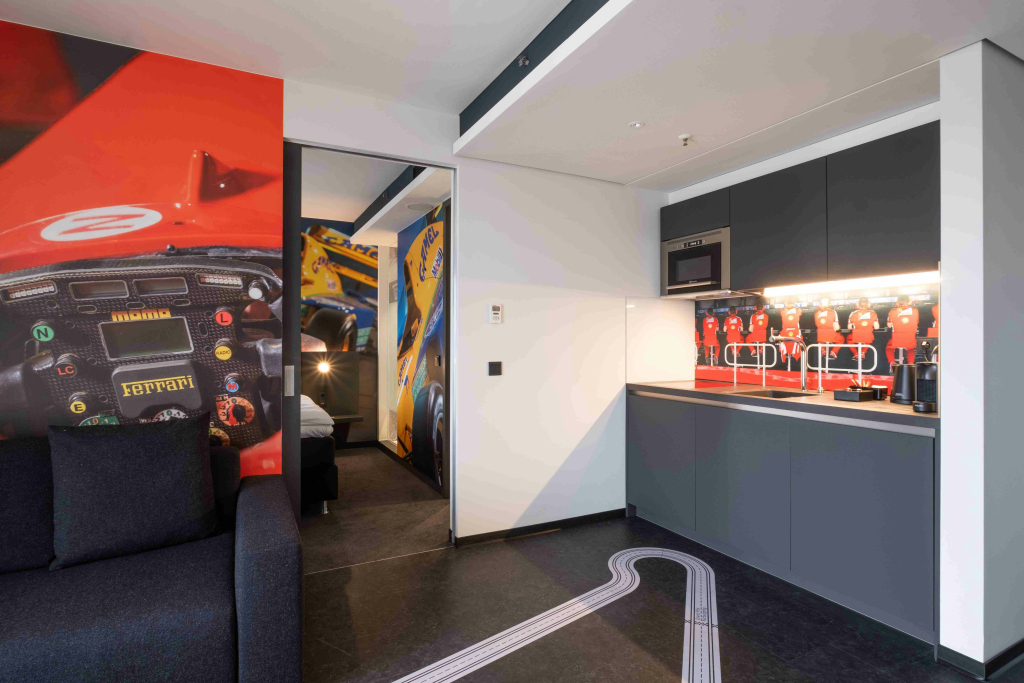 V8 Hotel Köln at MOTORWORLD