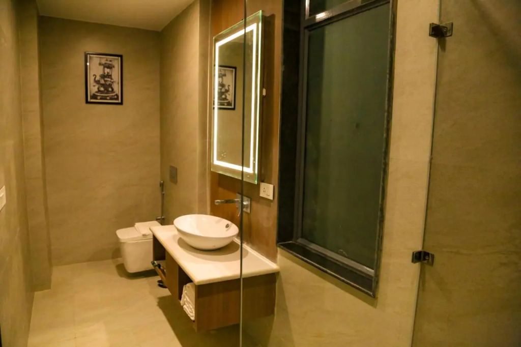 Four Leaf Hotel - Sapphire Blue, Varanasi
