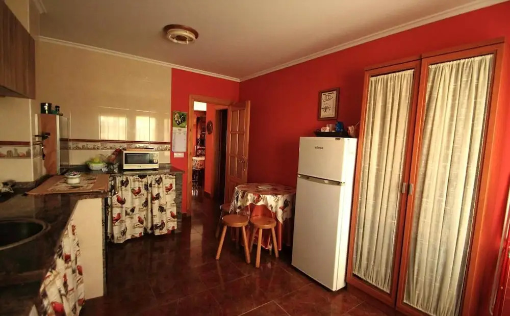 House With 3 Bedrooms in Oviñana, With Wonderful Mountain View, Furnished Terrace and Wifi