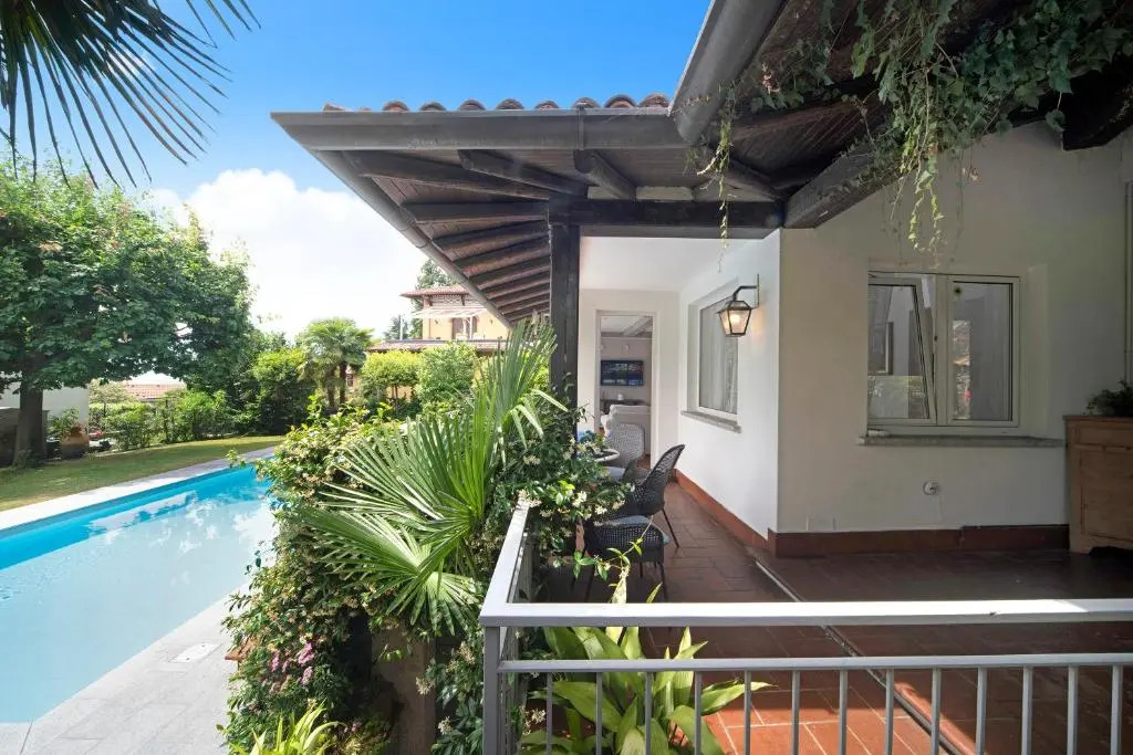 Luxury Country House Domaso