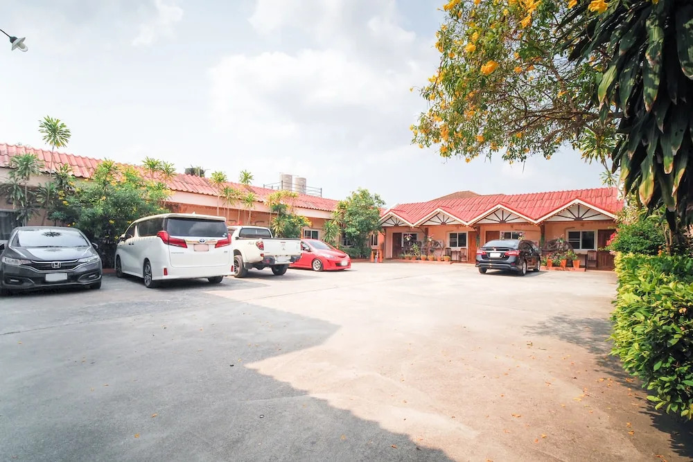 Samanmit Inn Hotel by Oyo Rooms
