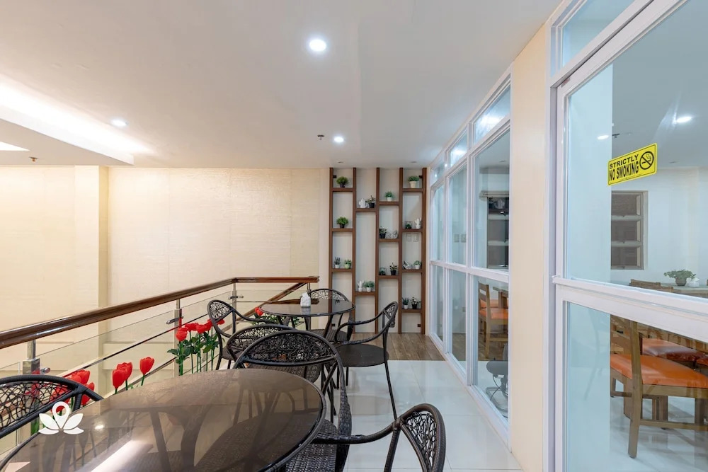 ZEN Rooms Thirdy's Inn Legazpi