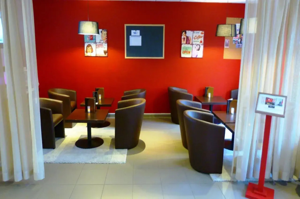 DC Hotel Charleroi Airport