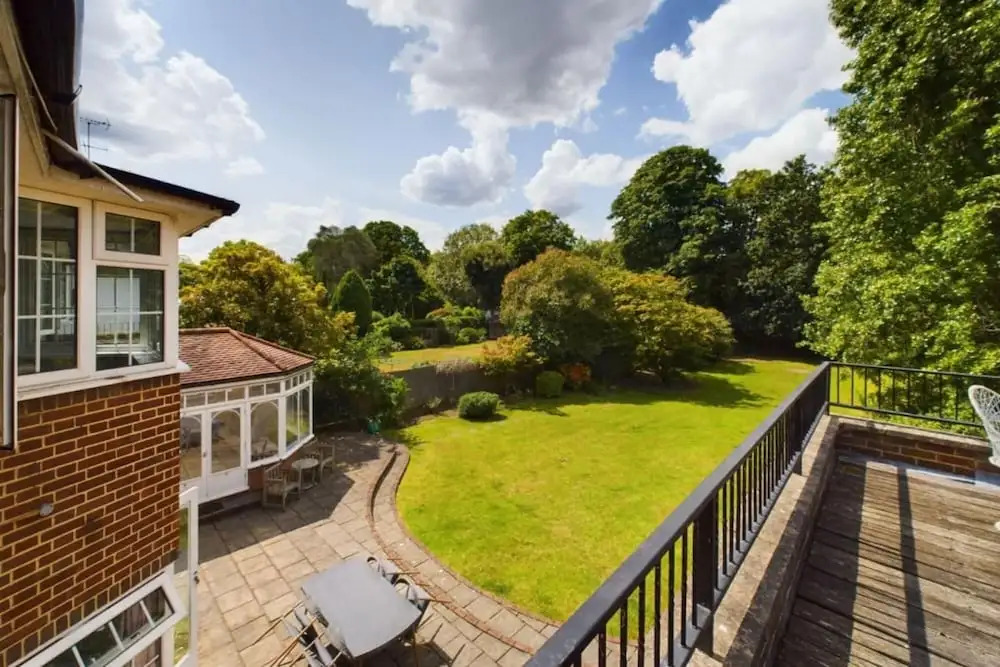 The Richmond Park Hideaway - Cozy 4bdr House With Garden Rooftop Terrace