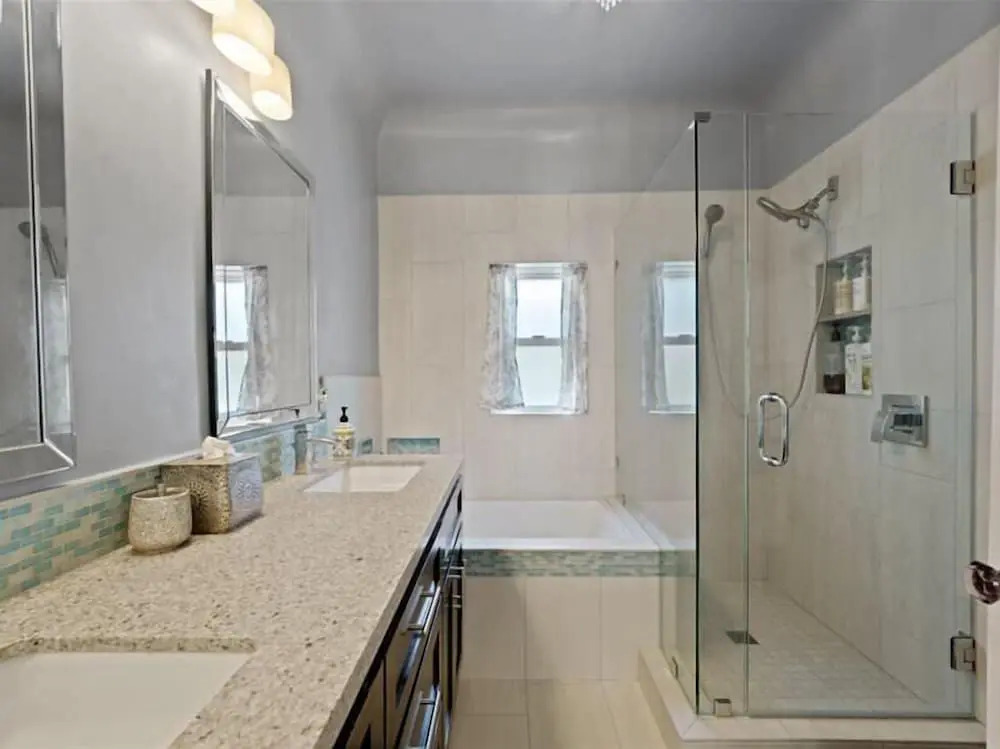 Relax & Getaway - Chic Belmont Shore Duplex